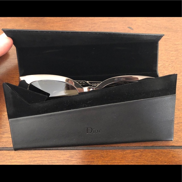 Dior designer sunglasses - Picture 3 of 7